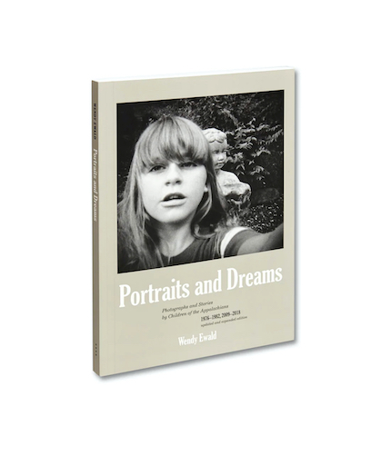 portraits and dreams photo show live